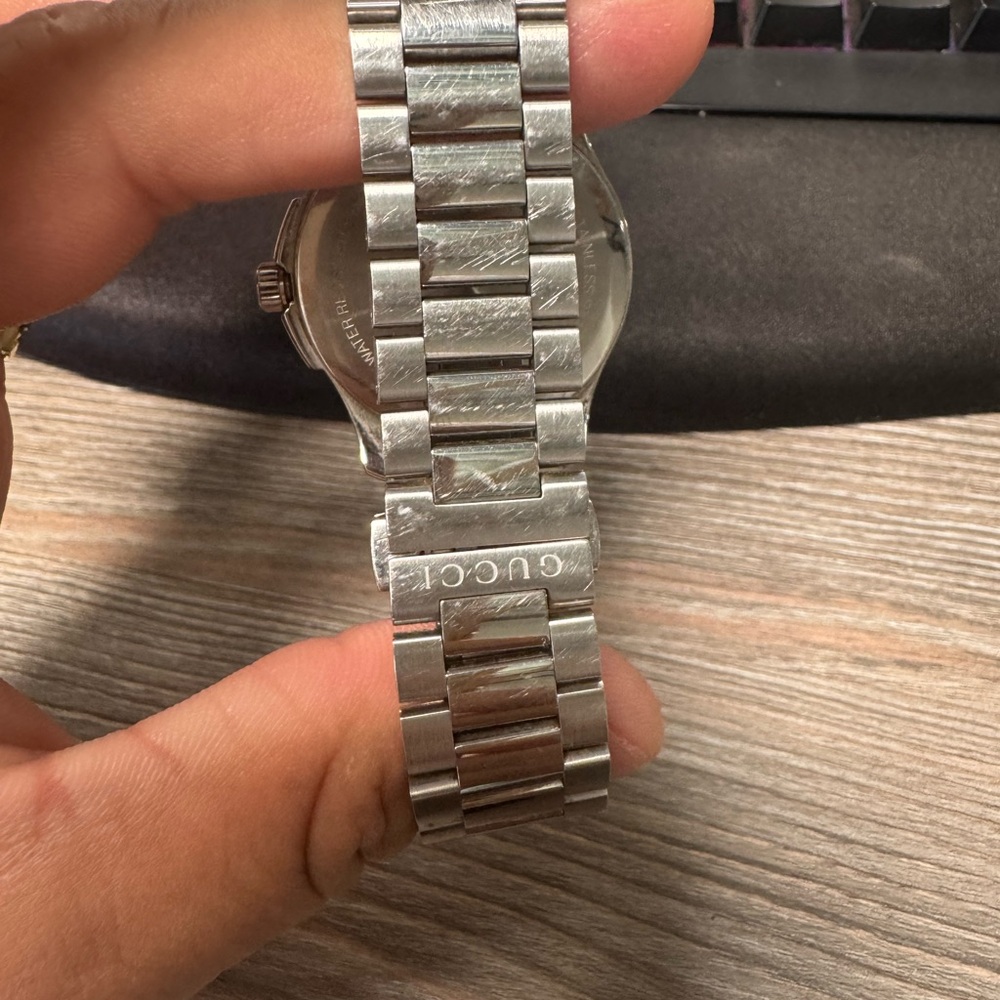 Gucci Silver and Brown Watch - Picture 2 of 5